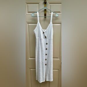 Mahina Textured White Blouse with Button Detail